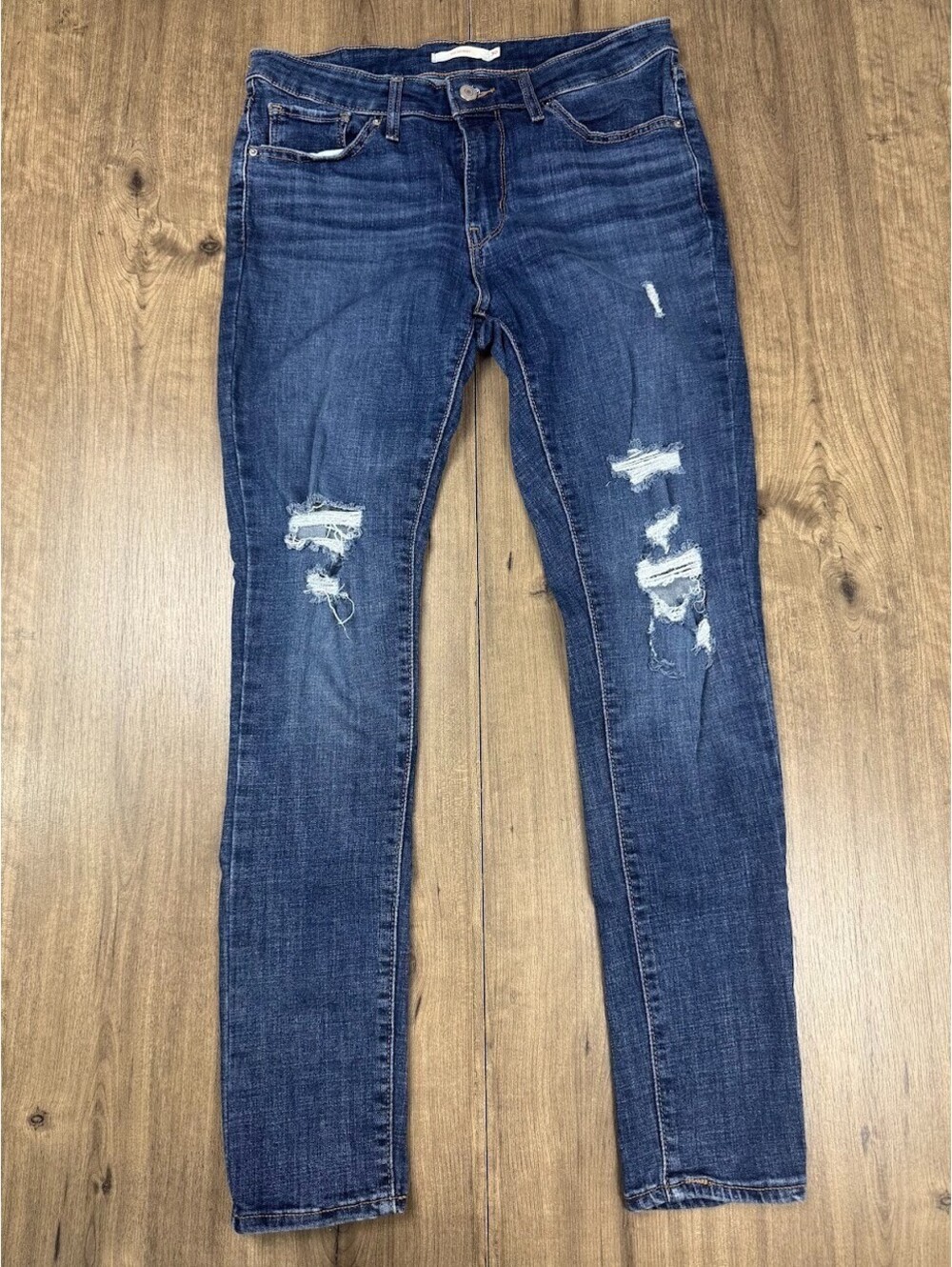 Levi's 711 Skinny Jeans Women's Size 30 Blue Dark Wash Mid Rise Distressed